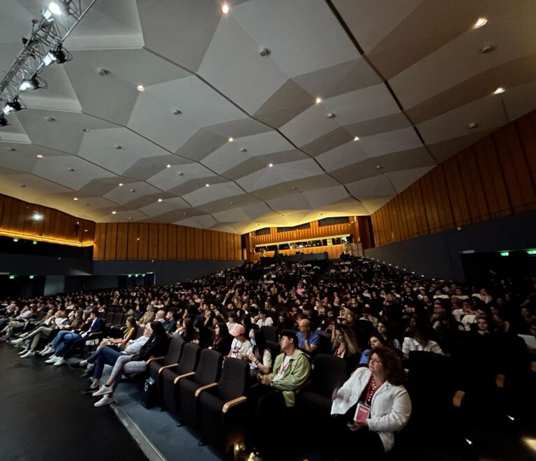 Marmoles Argentona en Cersaie Bologna 2023