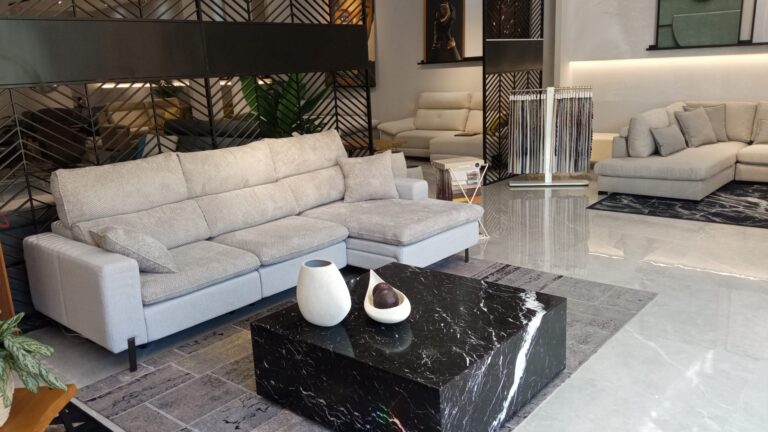 Proyecto Mármoles Argentona: Mesa de centro en mármol negro