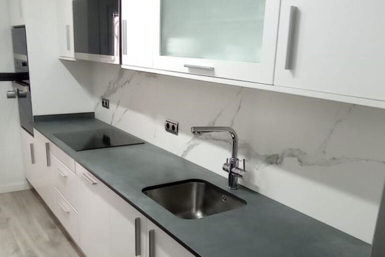 Proyecto Mármoles Argentona: Encimera de cocina en Mataró