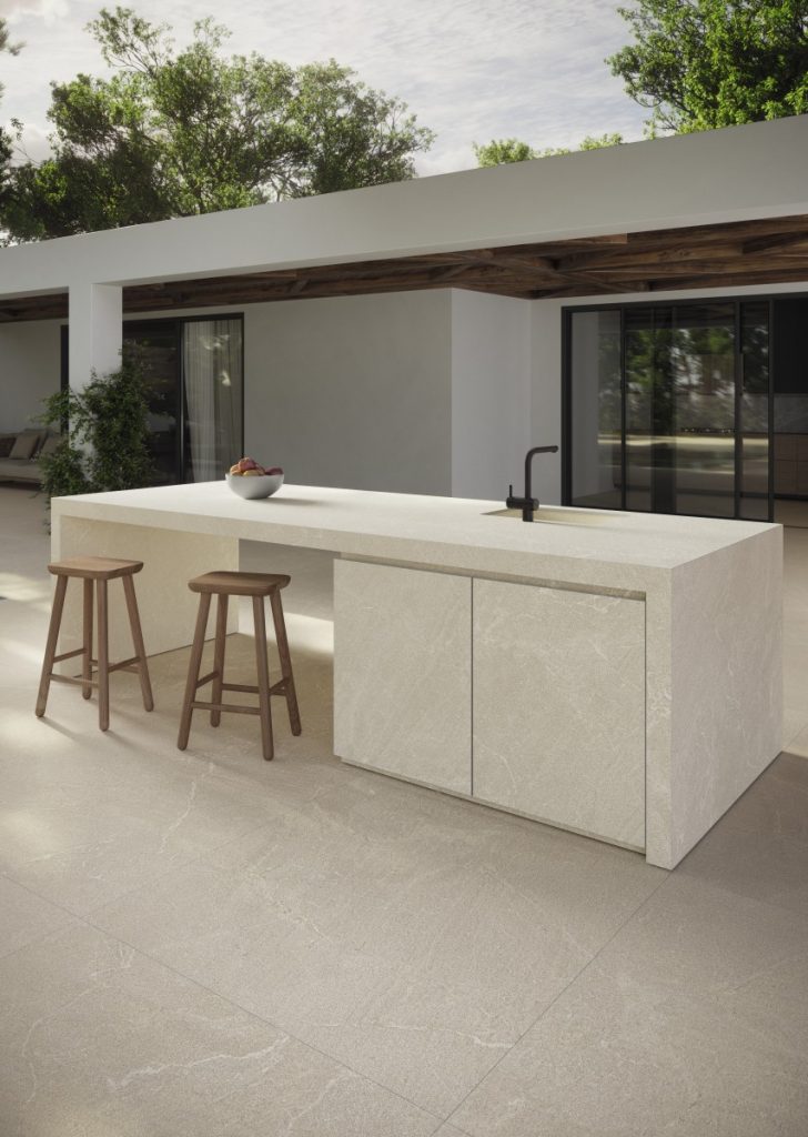 Coverlam Zarci Marfil Hammered | Marmoles Argentona