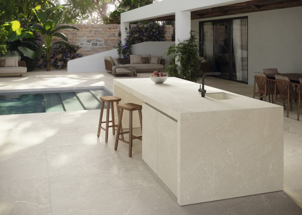 Coverlam Zarci Marfil Hammered | Marmoles Argentona