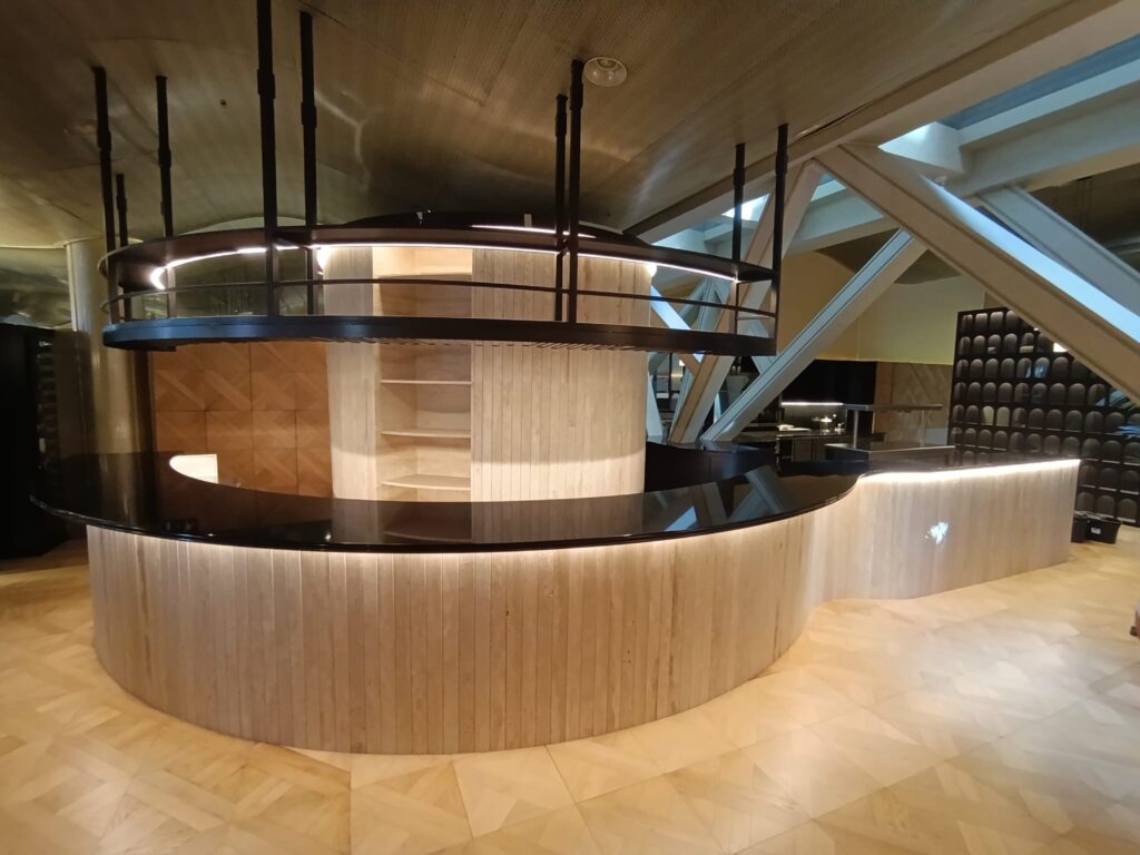 barra granito zimbabwe y mesas mármol | mármoles argentona