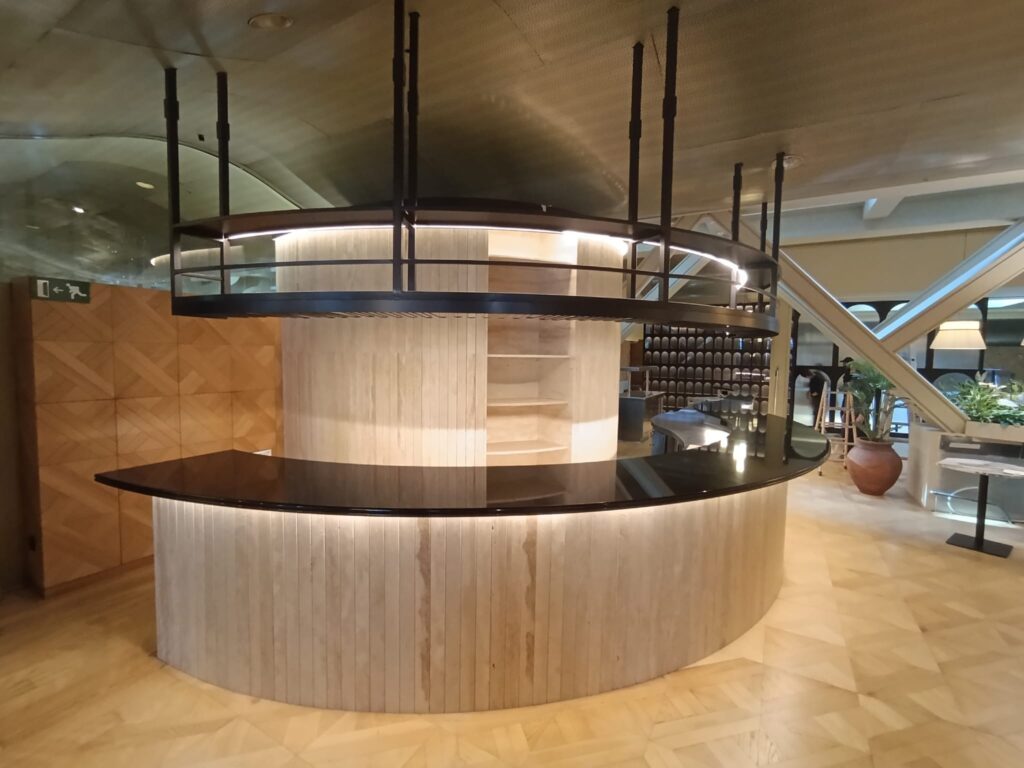 barra granito zimbabwe y mesas mármol | mármoles argentona